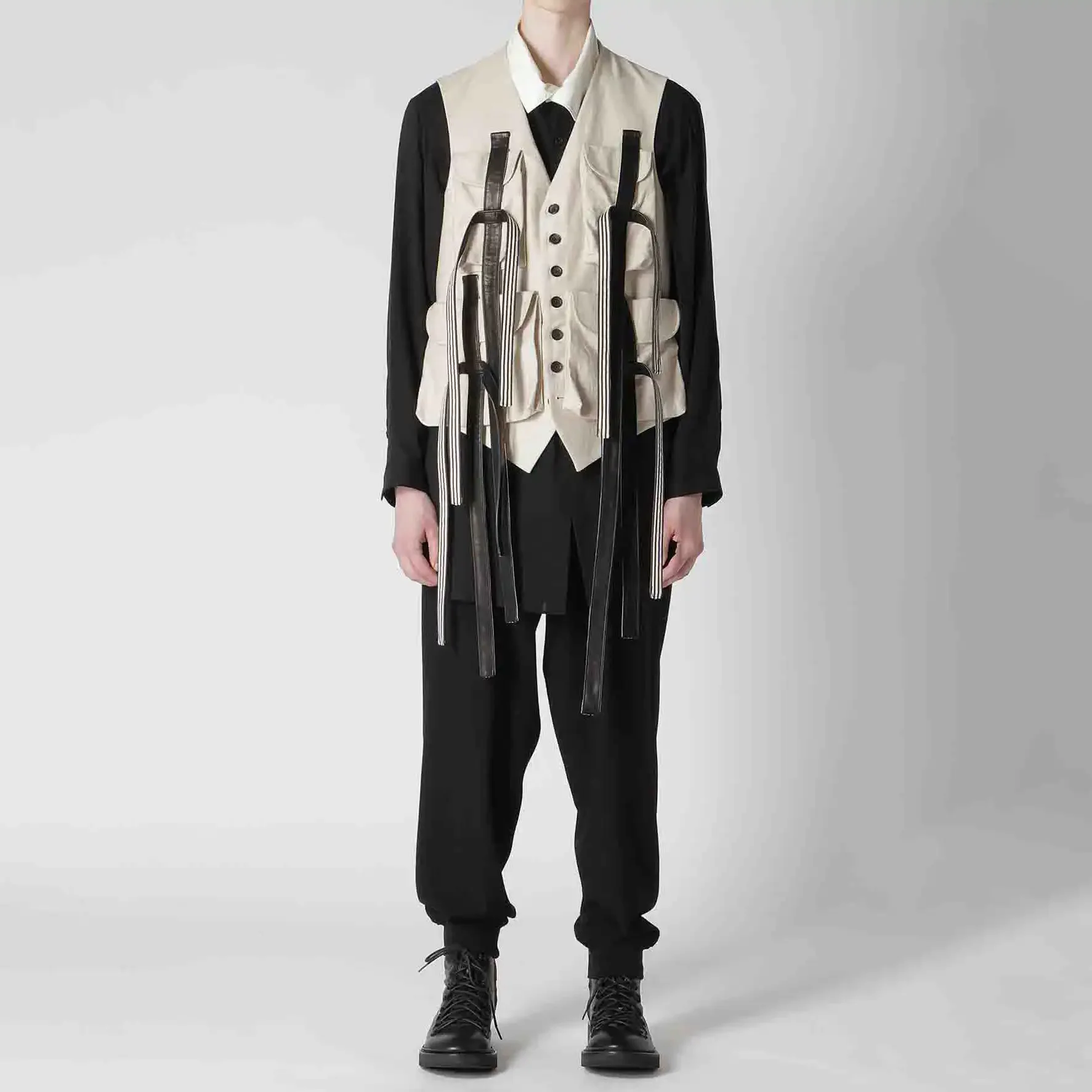 

YOJI OOAK original design cotton mixed linen mainline splicing ribbon striped horse clip belt patch bag vest men