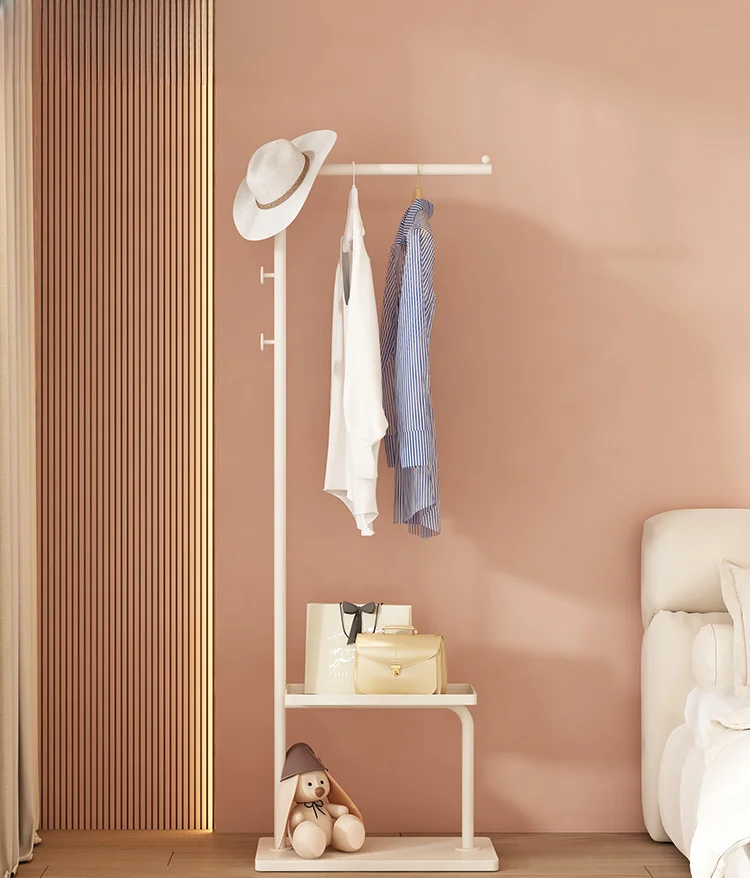 

Железная вешалка в кремовом стиле, напольная вешалка для спальни, бытовая простая вешалка для хранения одежды в помещении