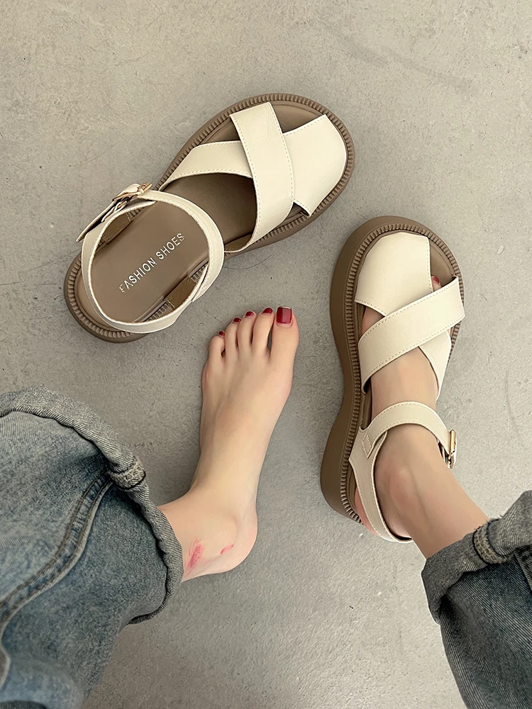 Retro Woman Shoes Beige Heeled Sandals 2024 Summer Clogs Wedge Med Original Black Outside Girls Beach Flat New Sports Platform C