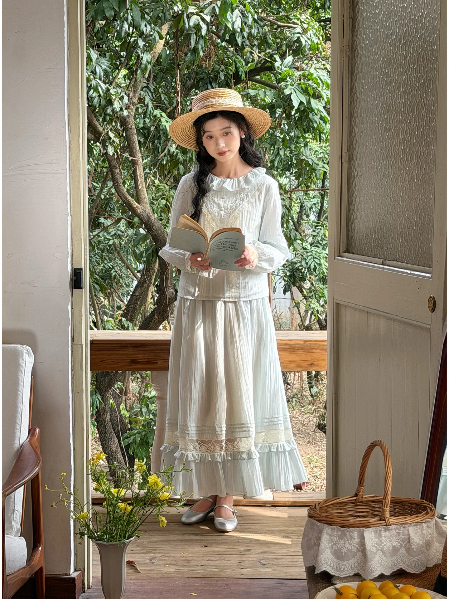 

Художественное хлопковое платье с кружевным воротником и вышивкой, светло-голубое, свободного кроя, с длинными рукавами, женское, весенняя мода