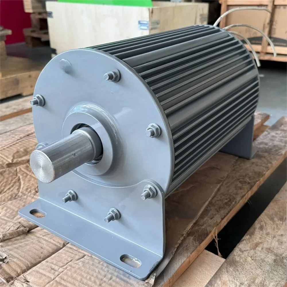 

Низкоскоростной генератор с постоянными магнитами 120 В 240 В 48 В 10–60 кВт 3-фазный 4-проводной генератор переменного тока для домашнего использования без энергии для ветряной мельницы «сделай сам»