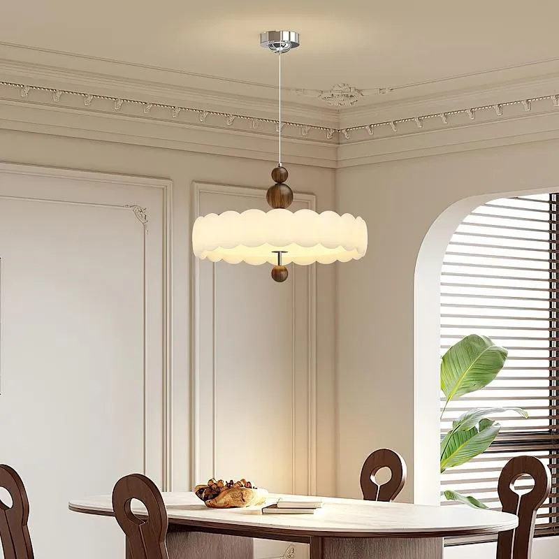 

French retro bedroom ceiling light medieval cream style dining room master bedroom study light advanced new chandelier