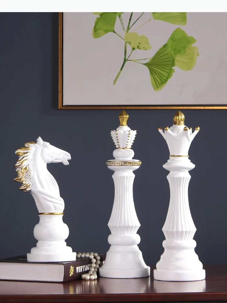 Resin Crafts Ornaments International Chess Horse Three-piece Suit Art Ornaments Decoration Accessories