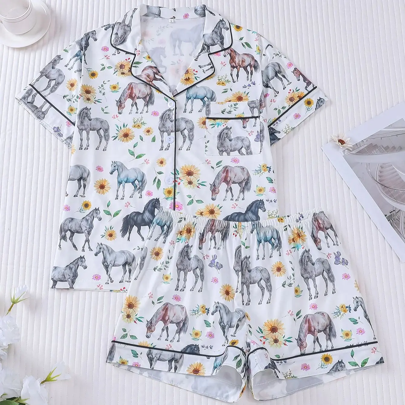 

Western Cowgirl Horse Print Pajamas – Women's Two-Piece Short Set, Watercolor Horse & Sunflower Pattern