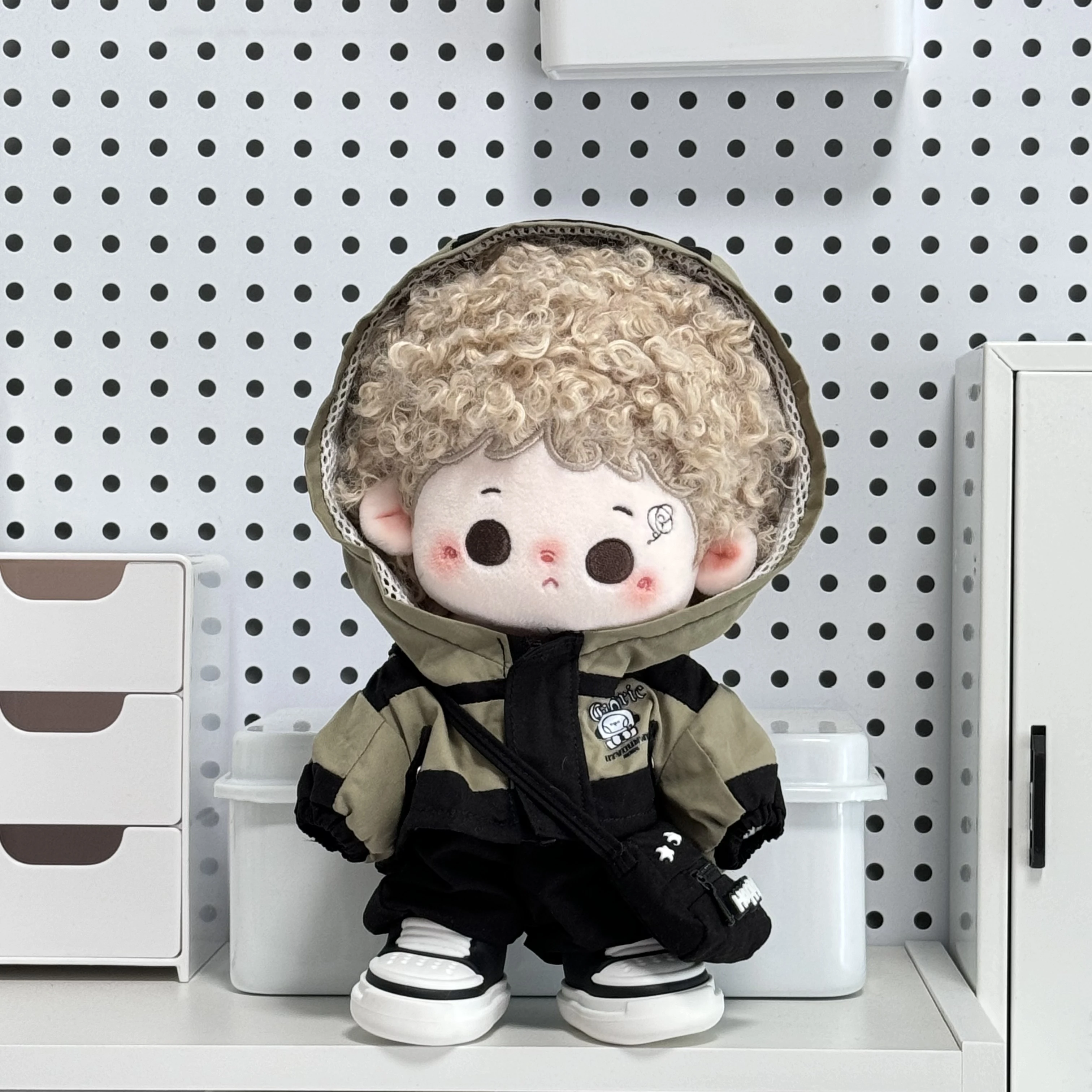 20cm Doll Clothes Street Shoot Hip-hop Cool Guy Fashion Hat Windbreaker Suit Stuffed Plush Doll Akcesoria Anime Toy K