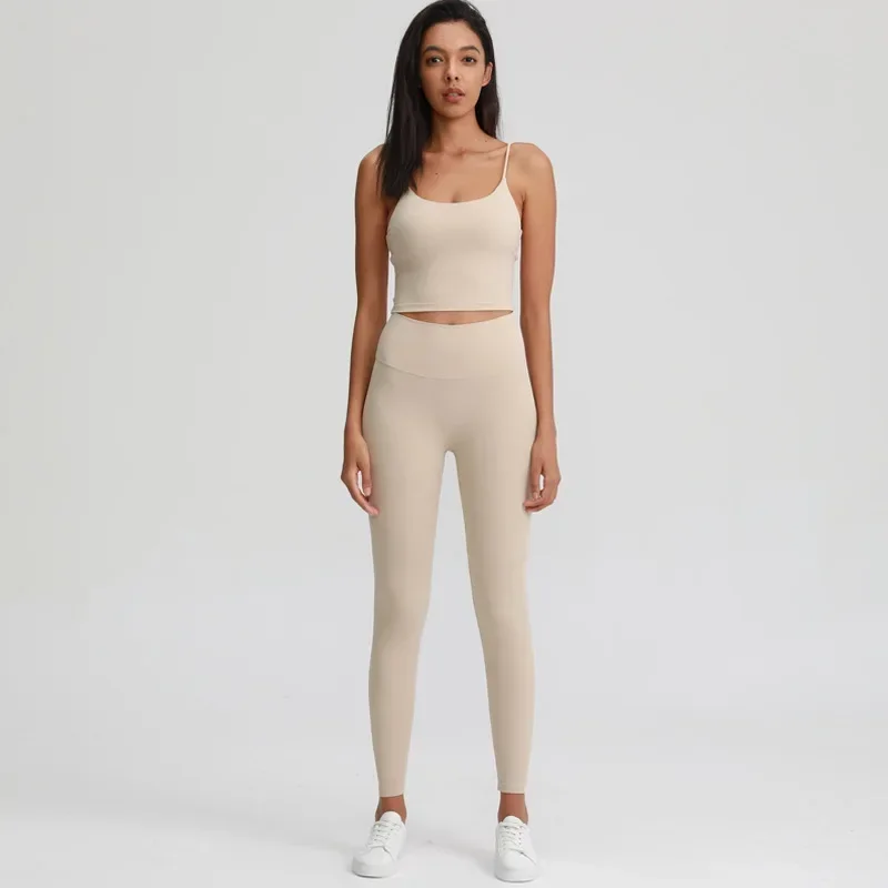 Conjunto de traje de Yoga de cintura alta para mujer, Sujetador deportivo de espalda hermosa, glúteos de melocotón, Nude, superventas