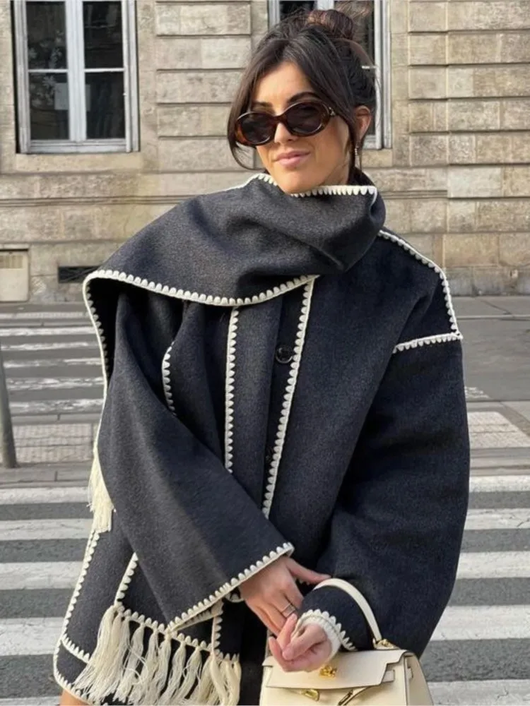 Autumn and Winter New Women's Fashion Woolen Coat Thickened Loose with Tassel Scarf