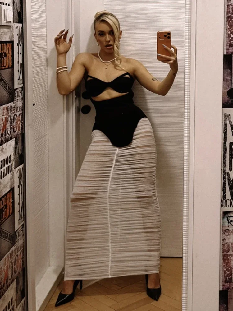 

Сексуальный модный комплект из 2 предметов: женский топ с вырезом на груди и асимметричным дизайном + длинная юбка с сетчатыми вставками, наряды в дерзком стиле