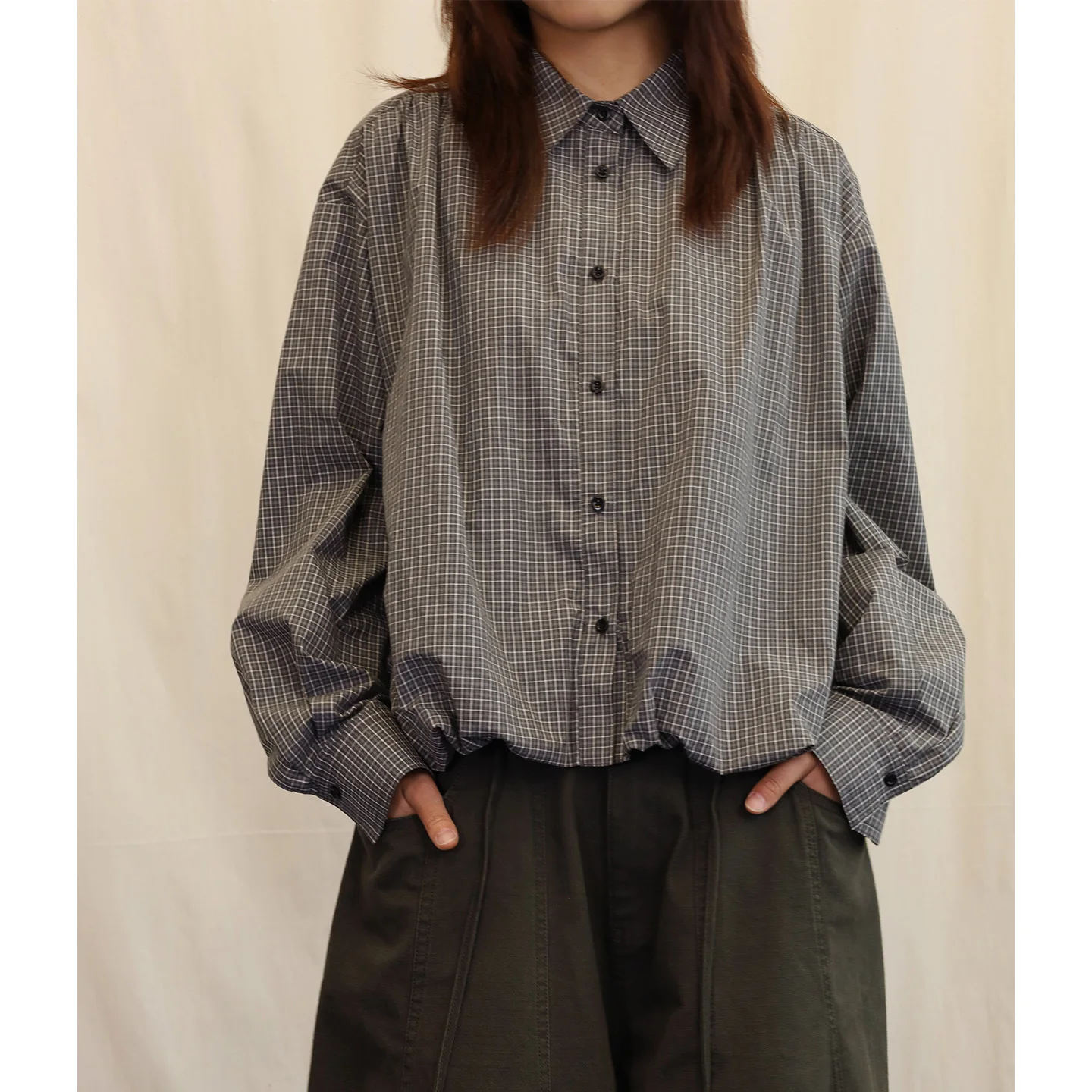 

Рубашка в японском стиле с длинными рукавами, в клетку, свободного кроя, из смесового хлопка, женская, средней длины, на пуговицах, без карманов