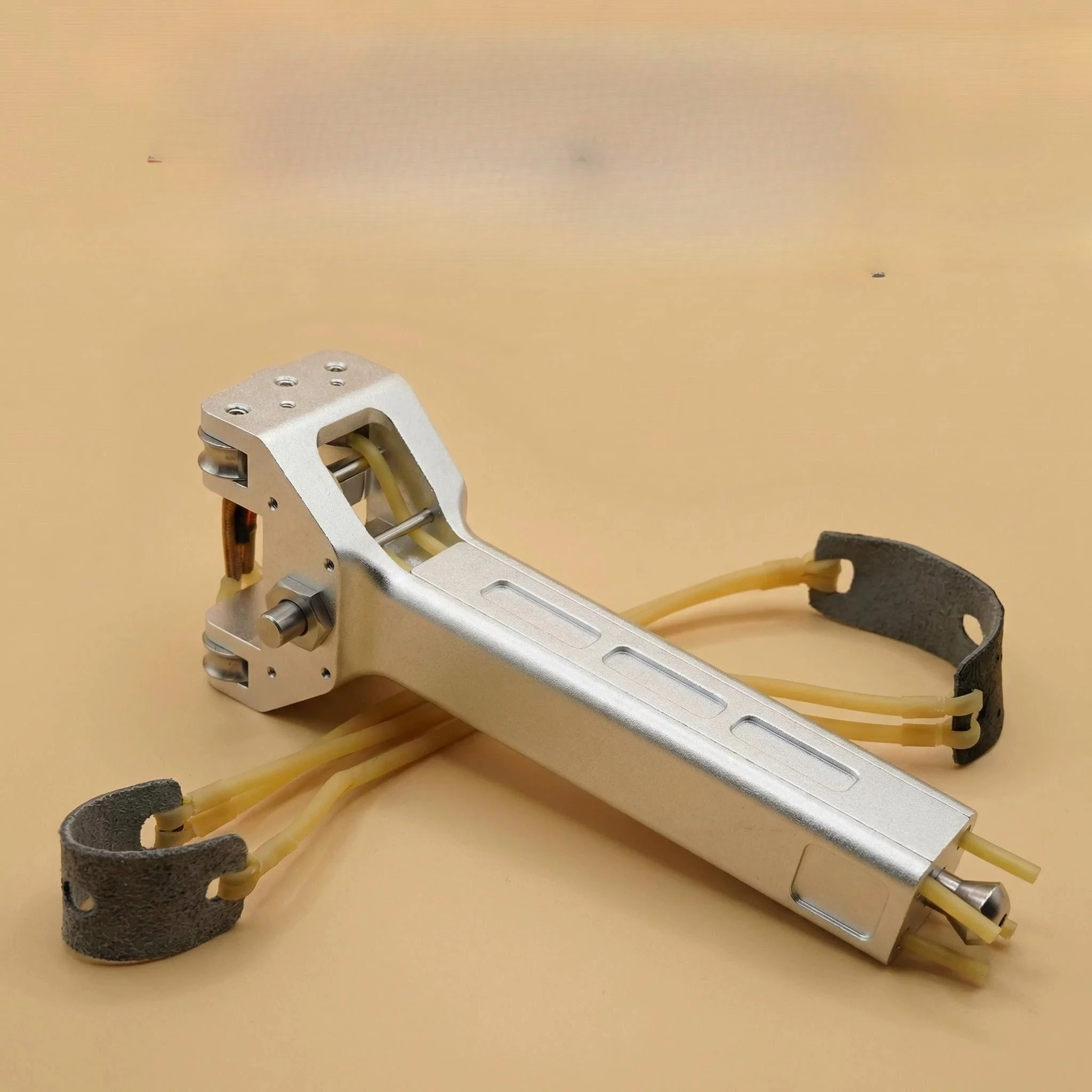 

All Aviation Aluminum Slingshot with Automatic Loading and Continuous Firing for Outdoor Combat High Precision Slingshot