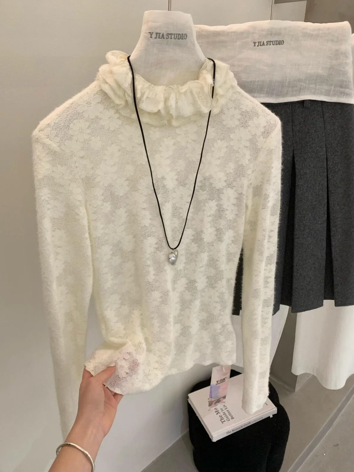 

Женская блузка с кружевным воротником, приталенная, повседневная, с длинным рукавом, базовая, молодежная, элегантная, весна 2026