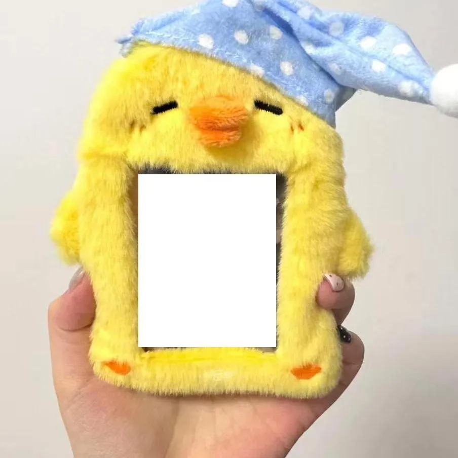 New Nostril Chicken Card Holder Pendant, Limited Edition Backpack Accessory, Fan Gift, Suitable for Storing Small Cards