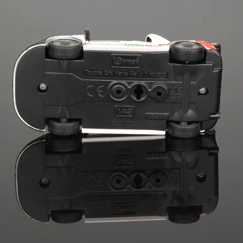 Bburago 1:43 تويوتا GR ياريس رالي 1 الهجين سبيكة سباق السيارات نموذج دييكاست لعبة سباق المركبات #3
