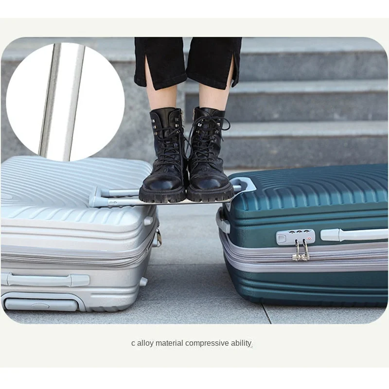 20-inch Expandable Combination Lock Travel Suitcase 28-inch Large-capacity Trolley Luggage with Smooth-rolling Wheels Unisex