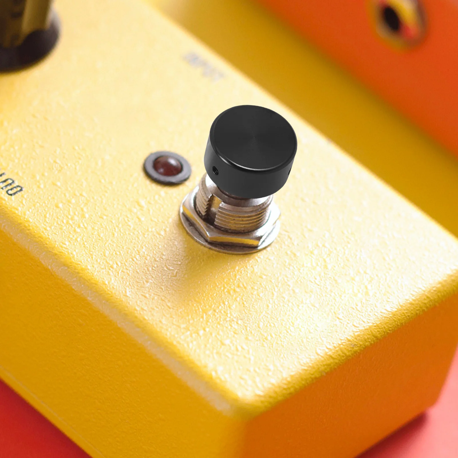 

4 set Guitar Effects Footswitch Toppers Metal Pedal Caps Durable Reusable Compact Design Stable Practical