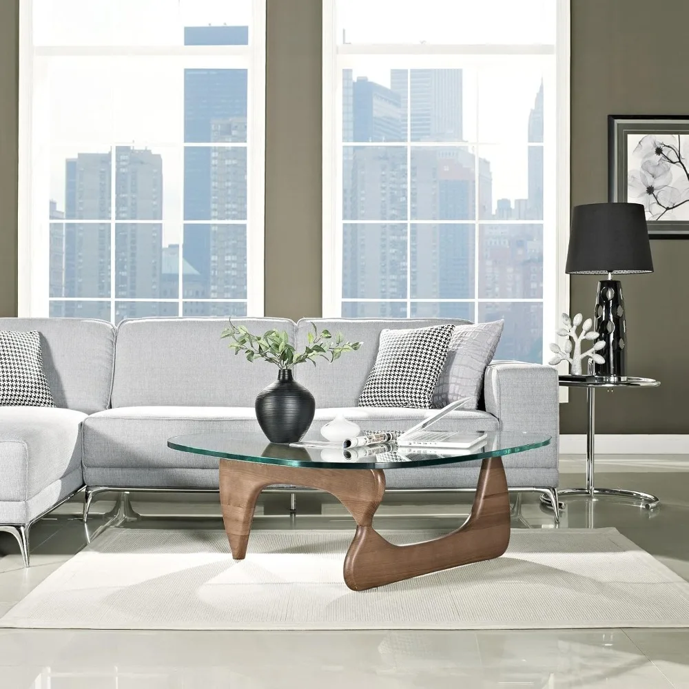 Mesa de centro triangular em nogueira