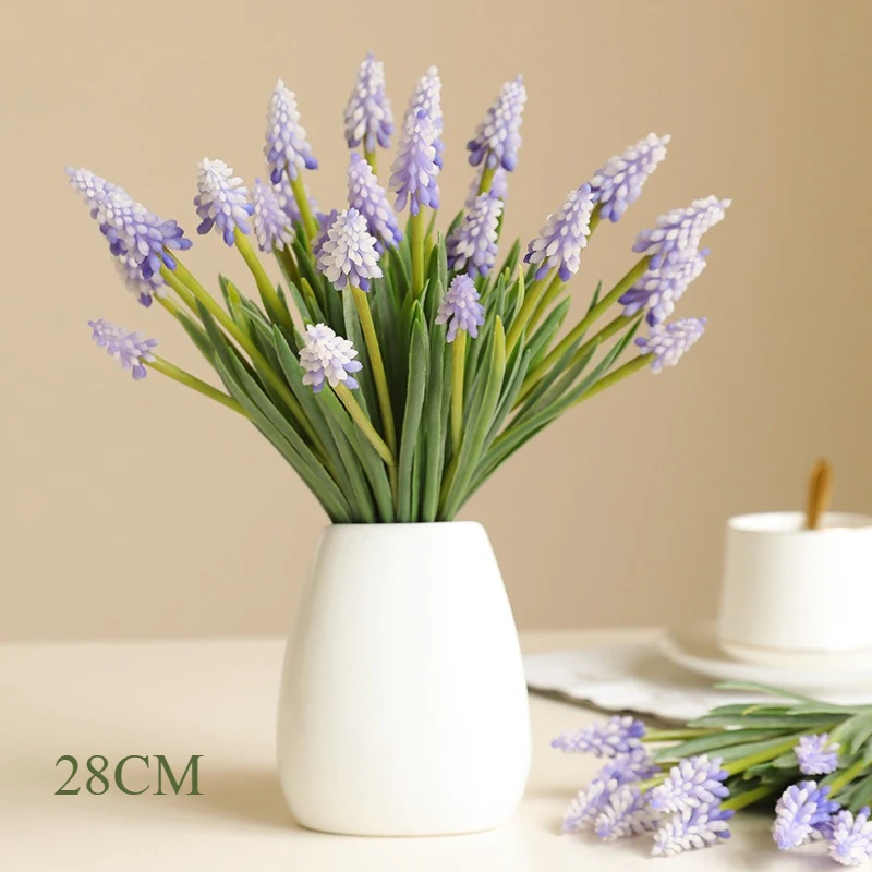 Ramo de Flores Artificiales de 5 Piezas, 28 cm, Jacinto de Uva, Delphinium, Accesorios de Fotografía para el Día de San Valentín, Decoración del Hogar, Flores Artificiales