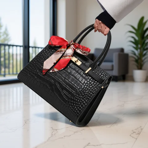 Style Crocodile Pattern Mom Bag with a Premium Feel, Handheld Tote Bag for Women, Versatile Shoulder & Crossbody Bag