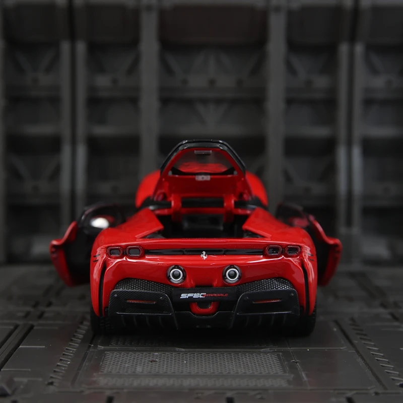 Modelo Coche Ferrari SF90 Stradale 1:24 - close-up view