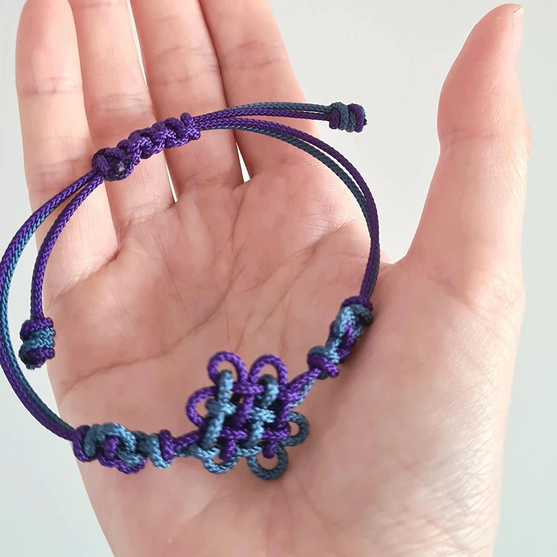 

Anime Kpop Demon Huntr Cosplay Bracelet Woven Rope Chain Pendant Jewelry Accessories Rumi Saja Souvenir Fan Lover Kids Gifts