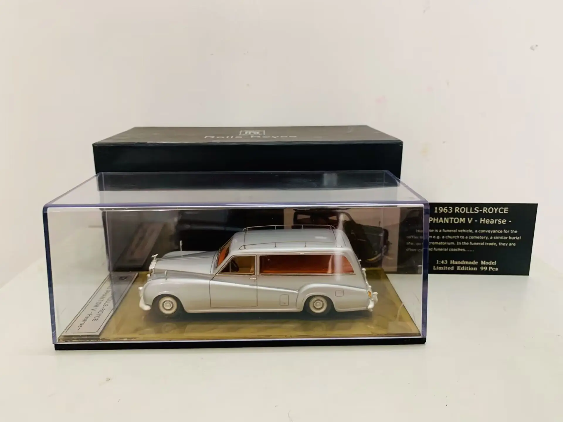 1963 Phantom V Hearse Bestattungswagen Silver 1/43 Scale Resin Model Car