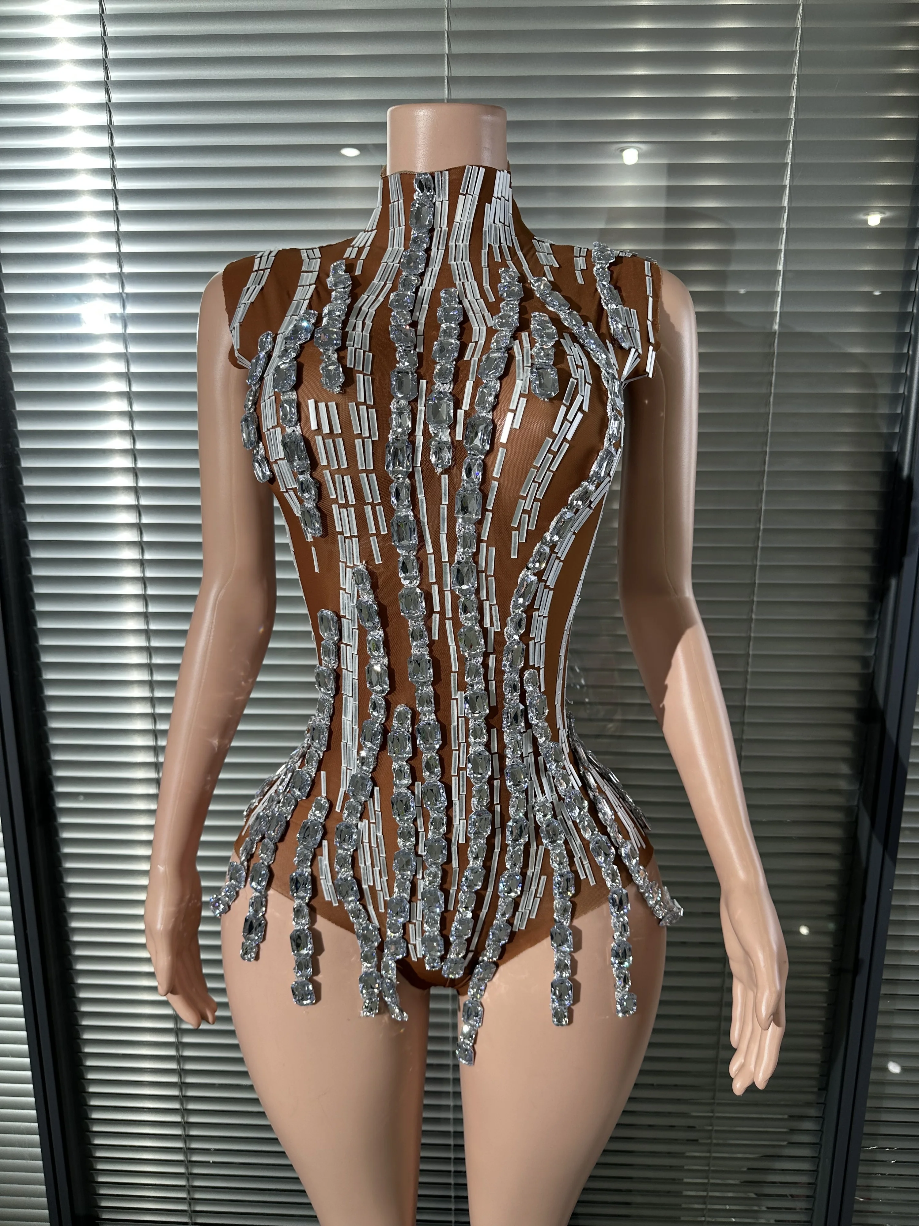 

Гламурный танцевальный костюм с кристаллами, блестящими стразами и жемчугом, боди для выступлений, сценический наряд для танцовщиц, клубный костюм