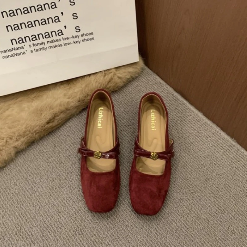 Bild 3: Französischer Stil Damenschuhe mit Dicker Sohle Neue Herbstmode Niedriger Absatz Lässig Bequem