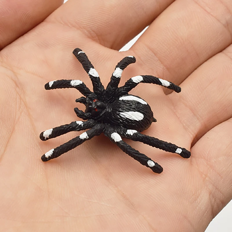 Juguetes de simulación de araña para niños, 12 piezas, modelo de dibujos animados, gateando, insecto, flor, Araña, loco, accesorios de broma divertidos para Halloween