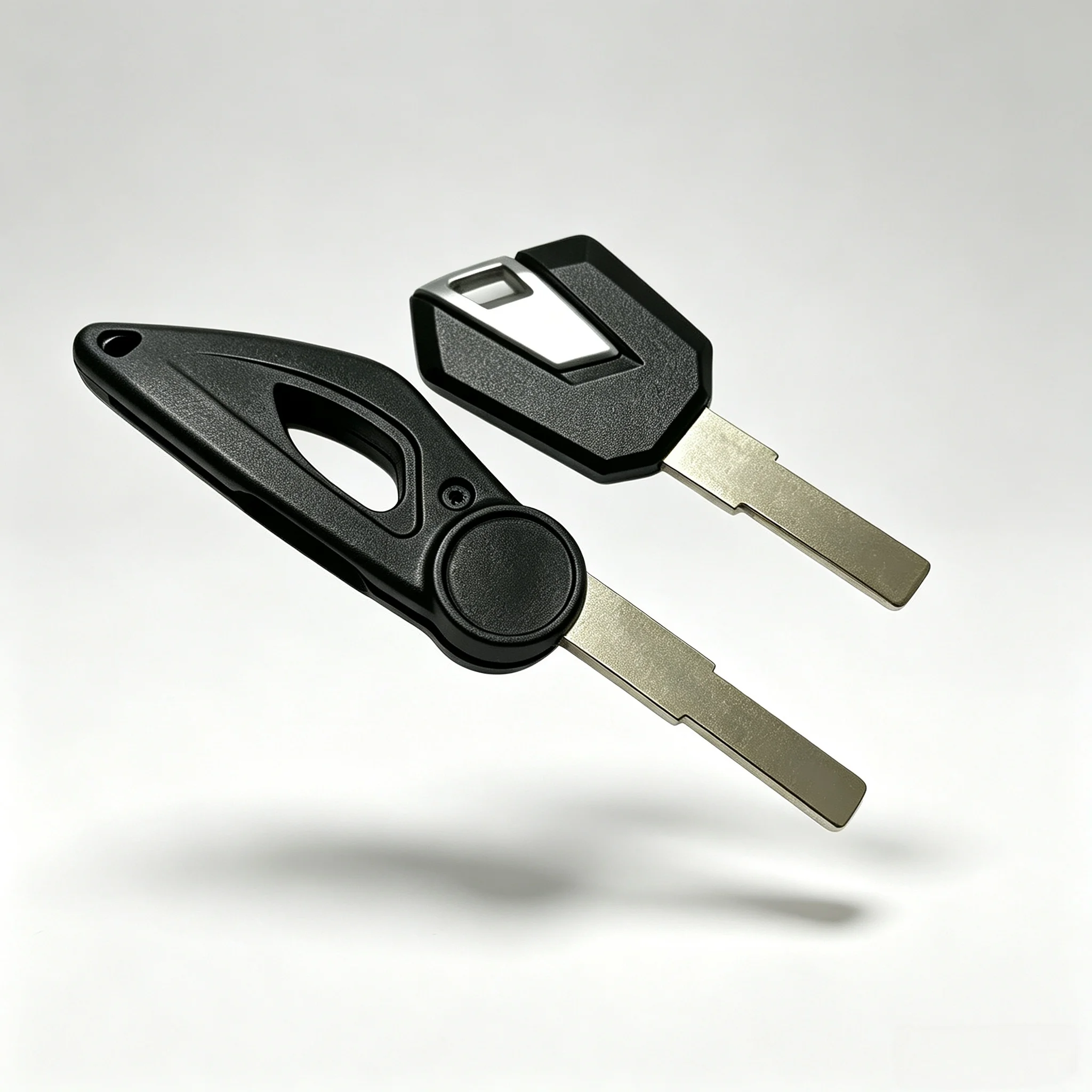 1/3Pcs  Motorcycle Keys Blank Key For QJMOTOR SRK600RS SRK800RR SRK800RS QJ600RS QJ800RR QJ800RS SRK600RS SRK800RR Folding Key