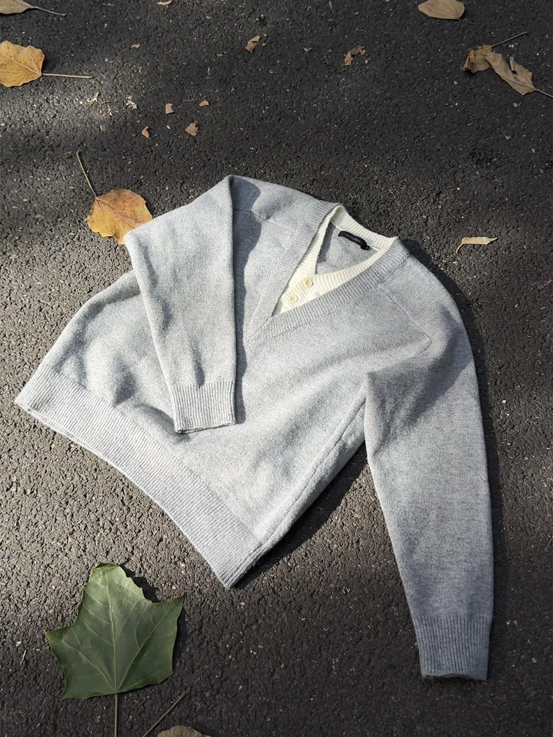 

Light ey V-Ne Knitwear Men's Sle oulder-Length Autumn Faion CleanFit Casual Long Sve Knitted Sweater