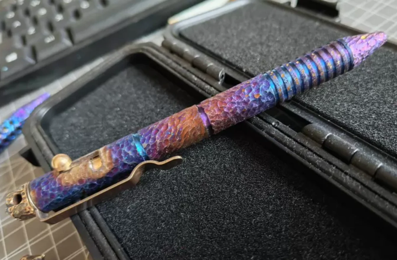 Used EDC Titanium alloy tactical pen with dazzling starry sky texture blue purple gradient fitget decompression toy - view 2