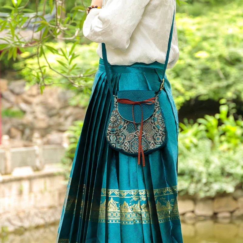 Chinese Style Guofeng Vintage Shoulder Bag Artistic National Trend Style Women Crossbody Bag Patchwork Fabric Hanfu Coin Purse