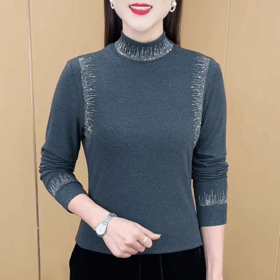 

Mid-collar Thickened Warm and Fashionable Half-high Neck Iron Diamond Fashionable Versatile Base Shirt for Women JJ277