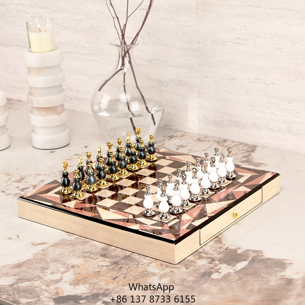 

Kimdecor: Элитная декоративная шахматная доска ручной работы из МДФ и сплавов металлов для домашнего декора, дизайна интерьера и гостиничных проектов