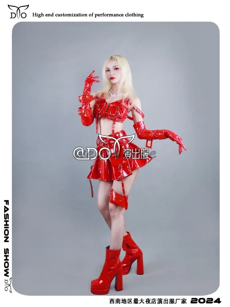 فتاة مجموعة بار Ds مثير Cyberred براءات الاختراع والجلود سبليت مجموعة الإناث المغني جوجو عرض مسرحي مجموعة