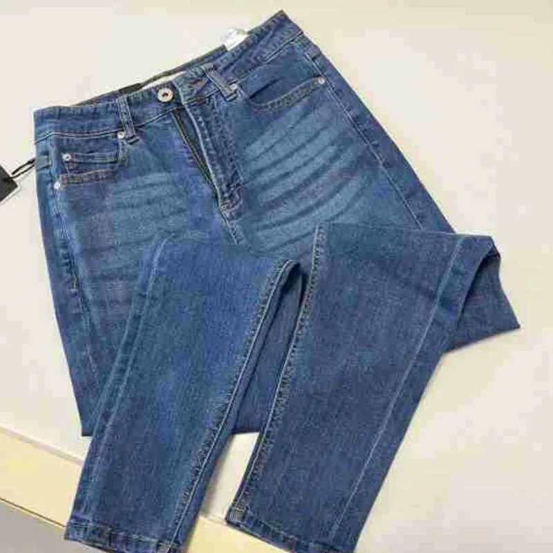 

Early Spring Mid-rise Soft Stretch Slim Feet Blue Jeans