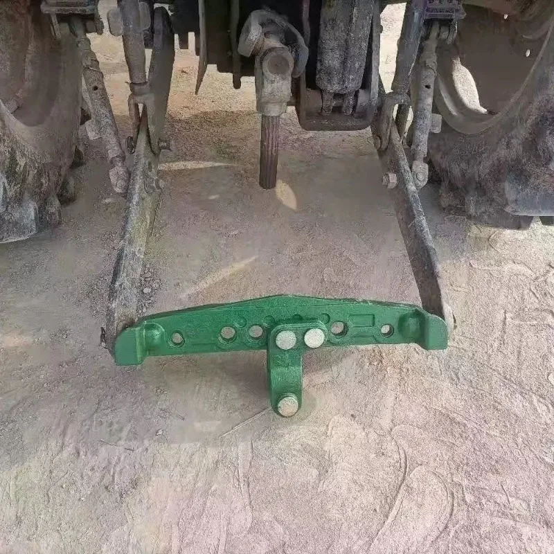 Tractor Rear Suspension Crossbeam Assembly Heavy Duty Traverse Beam For Farm Tractor Hitch System