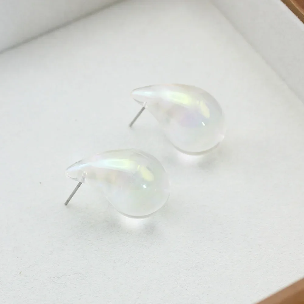 Waterdrop akryl UV AB olśniewający iluzoryczny kolor przezroczyste gładkie kolczyki sztyfty dla kobiet Punk geometria Party biżuteria prezent — zdjęcie 7