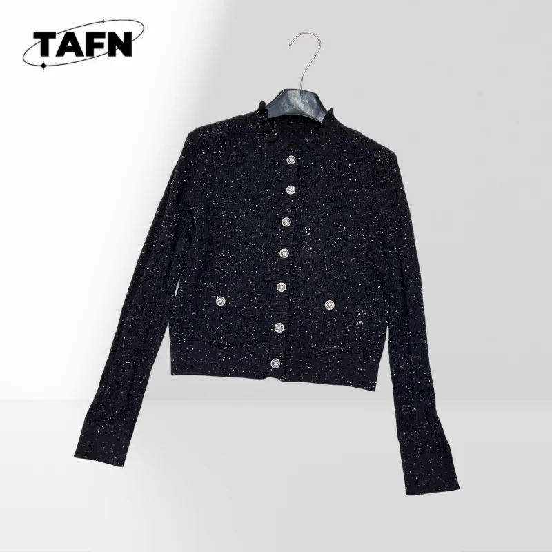 

Women's Premium Retro-Inspired Cashmere Cardigan – Stylish and Cozy for 2025 High-Quality Knitwear for Casual Elegance AI15100