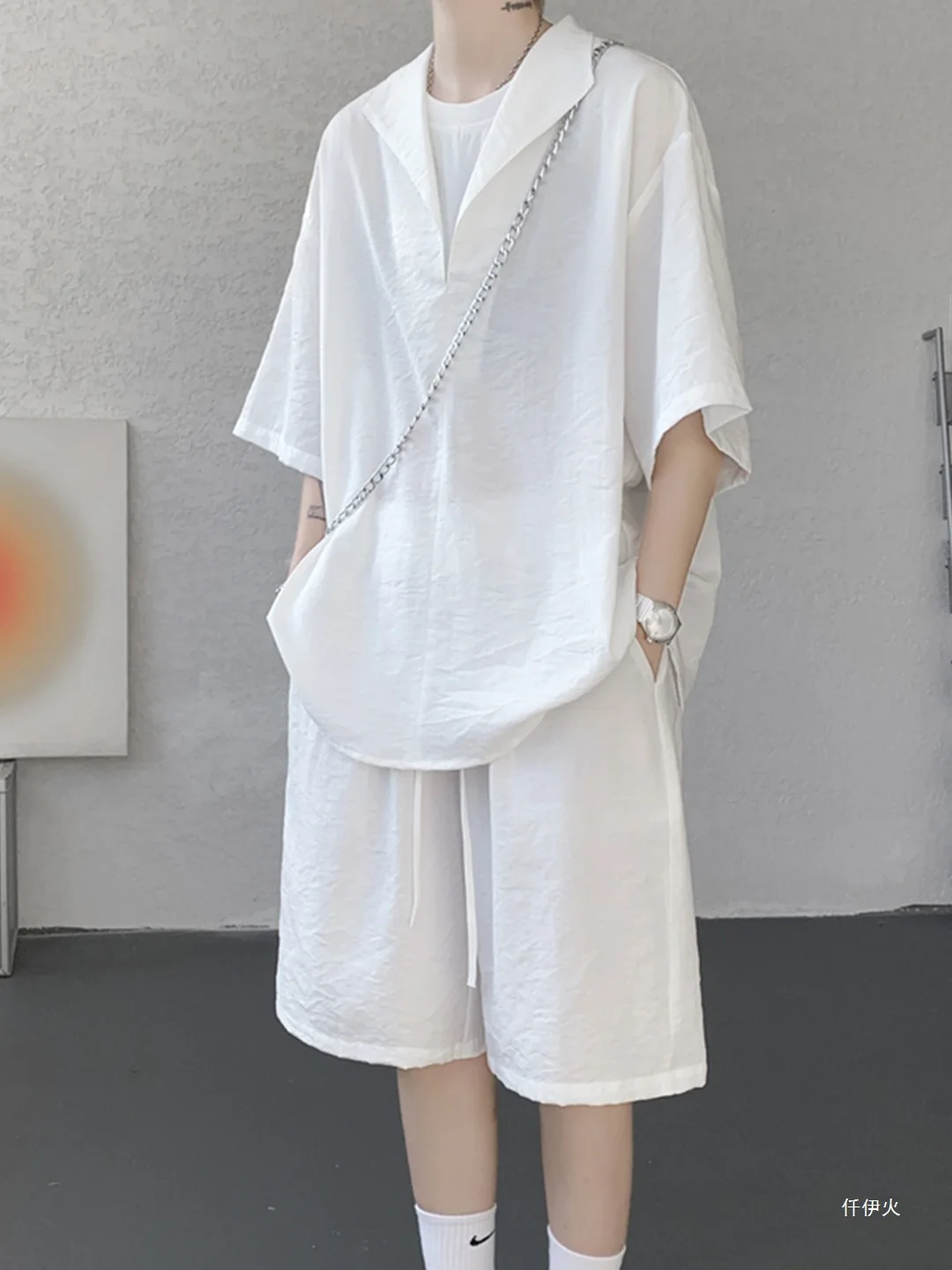 Fake Two-piece V-neck Short-sleeved Boys Casual Linen Suit Large Size Five-point Shorts Two-piece Set Men's Summer