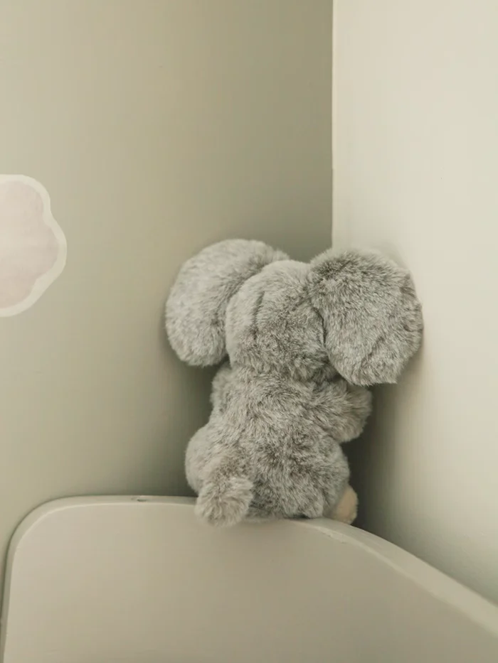 Brown Fluffy Plush Toy with Floral Bow Cute Huggable Stuffed Rabbit Soft Toys for Kids Gift Baby Toys Wholesale Plushies