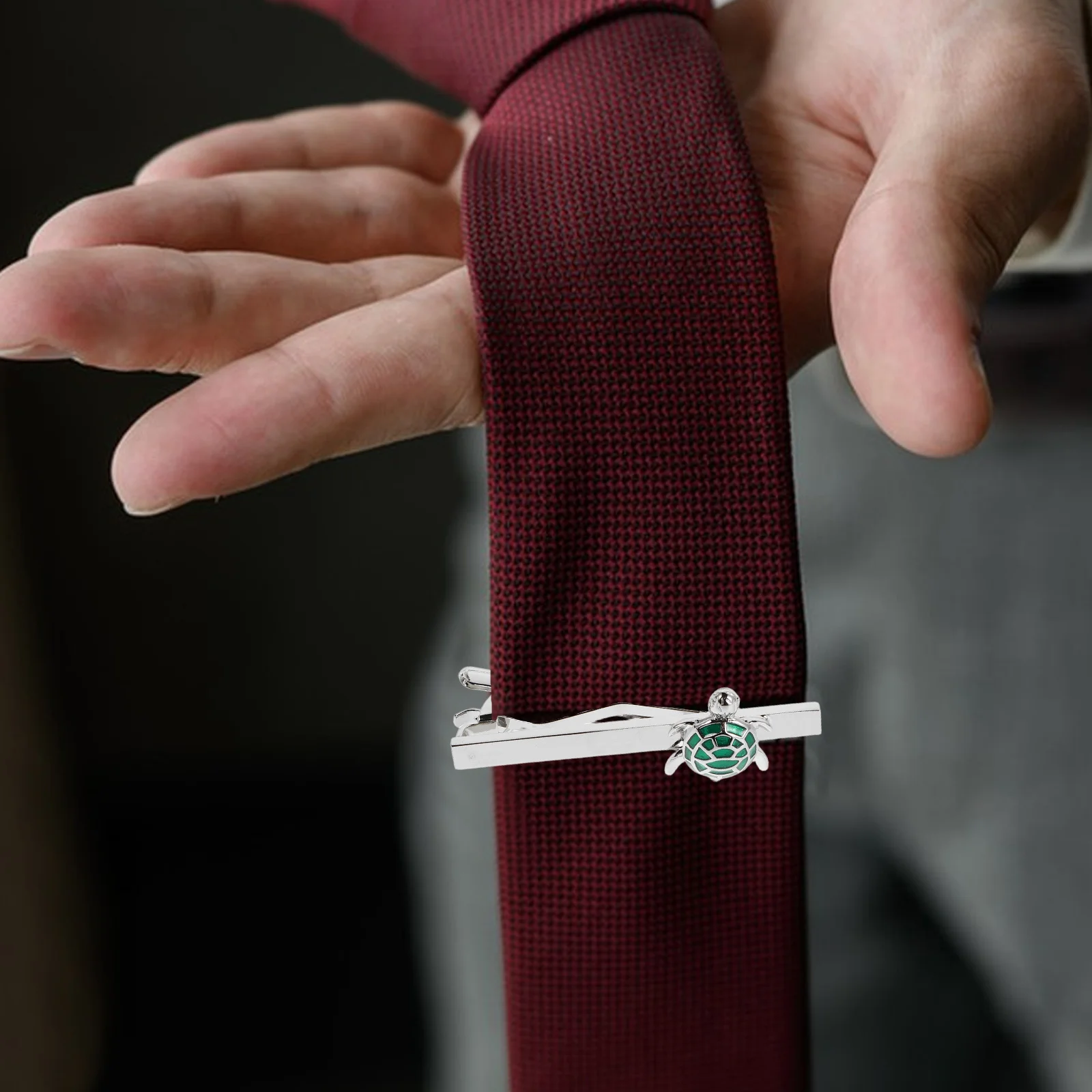 

Turtle Design Tie Clip For Men Unique Ocean-Themed Metal Clasp Stylish Novelty Accessory Formal Business Wedding Brooch
