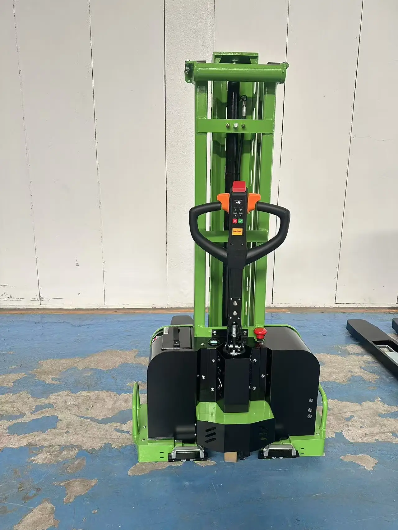 Factory direct sale 1 ton self-loading all-electric   stacker