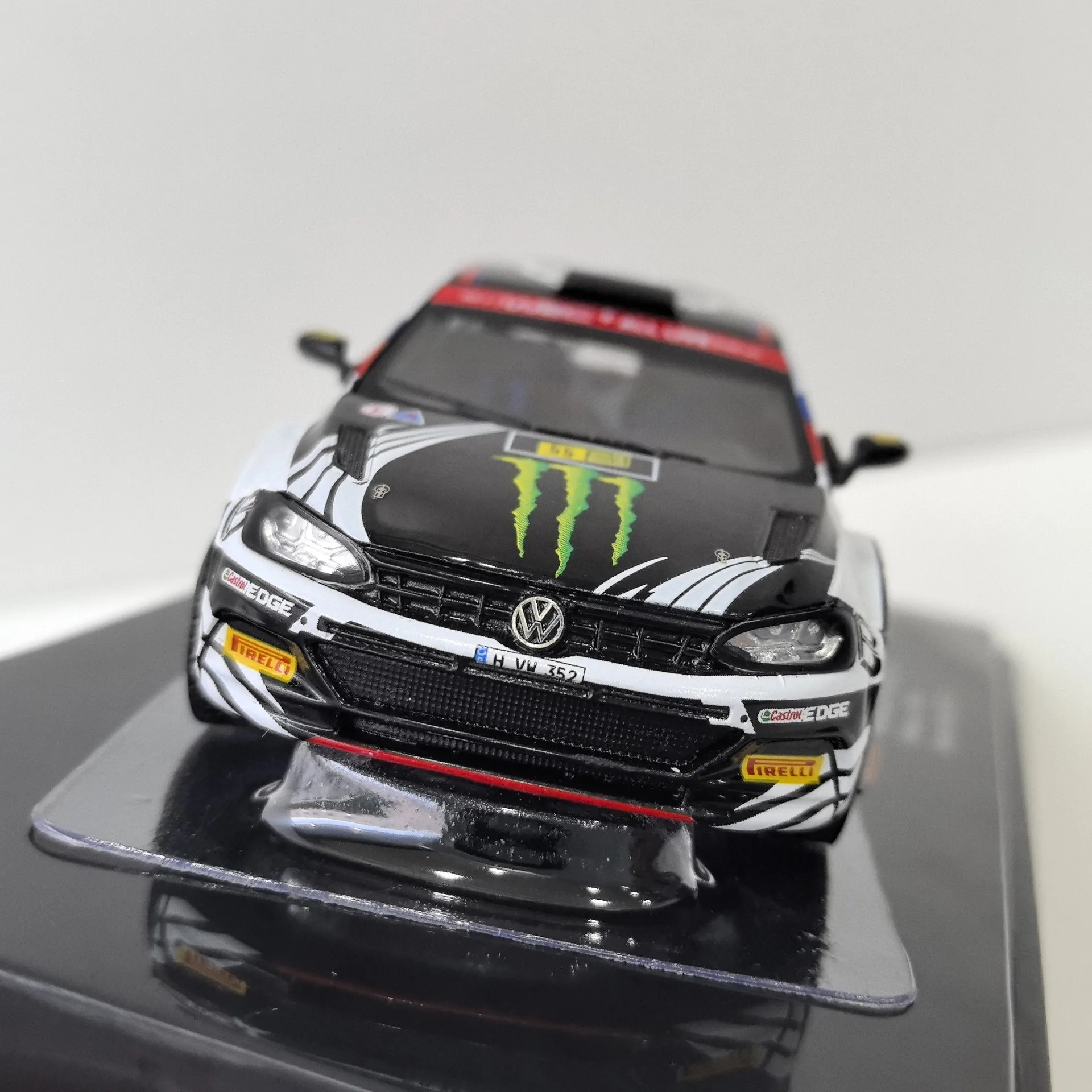 

Diecast IXO 1/43 Scale VW POLO GTI R5 #55 2019 VW Racing Alloy Car Model Collectible Toy Gift Souvenir Display Ornament