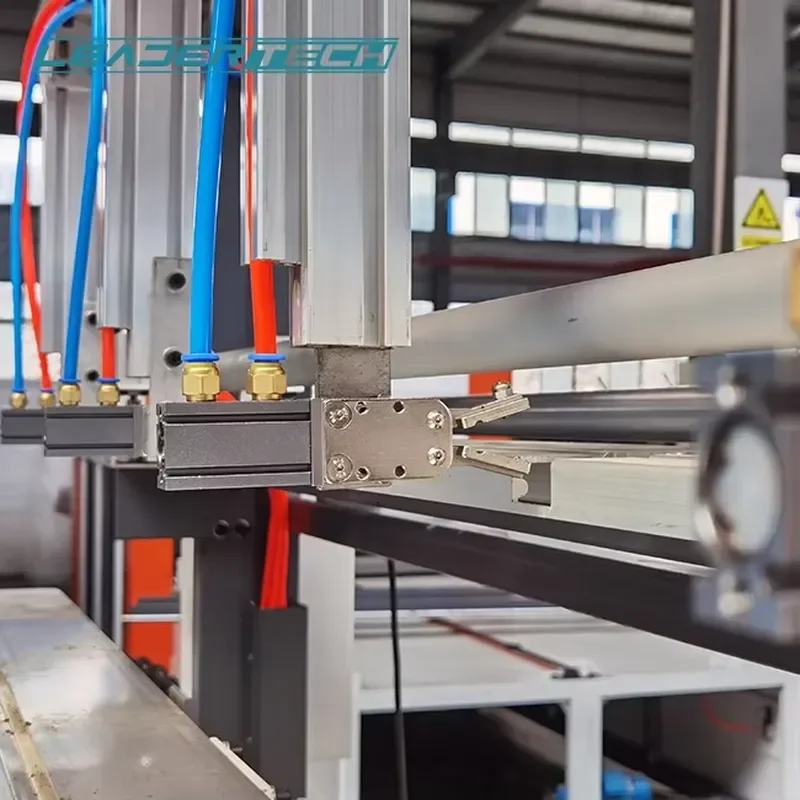Thermoforming Machine Wood Panel Vacuum Press Machine PVC 3D Laminating Membrane Press Machine
