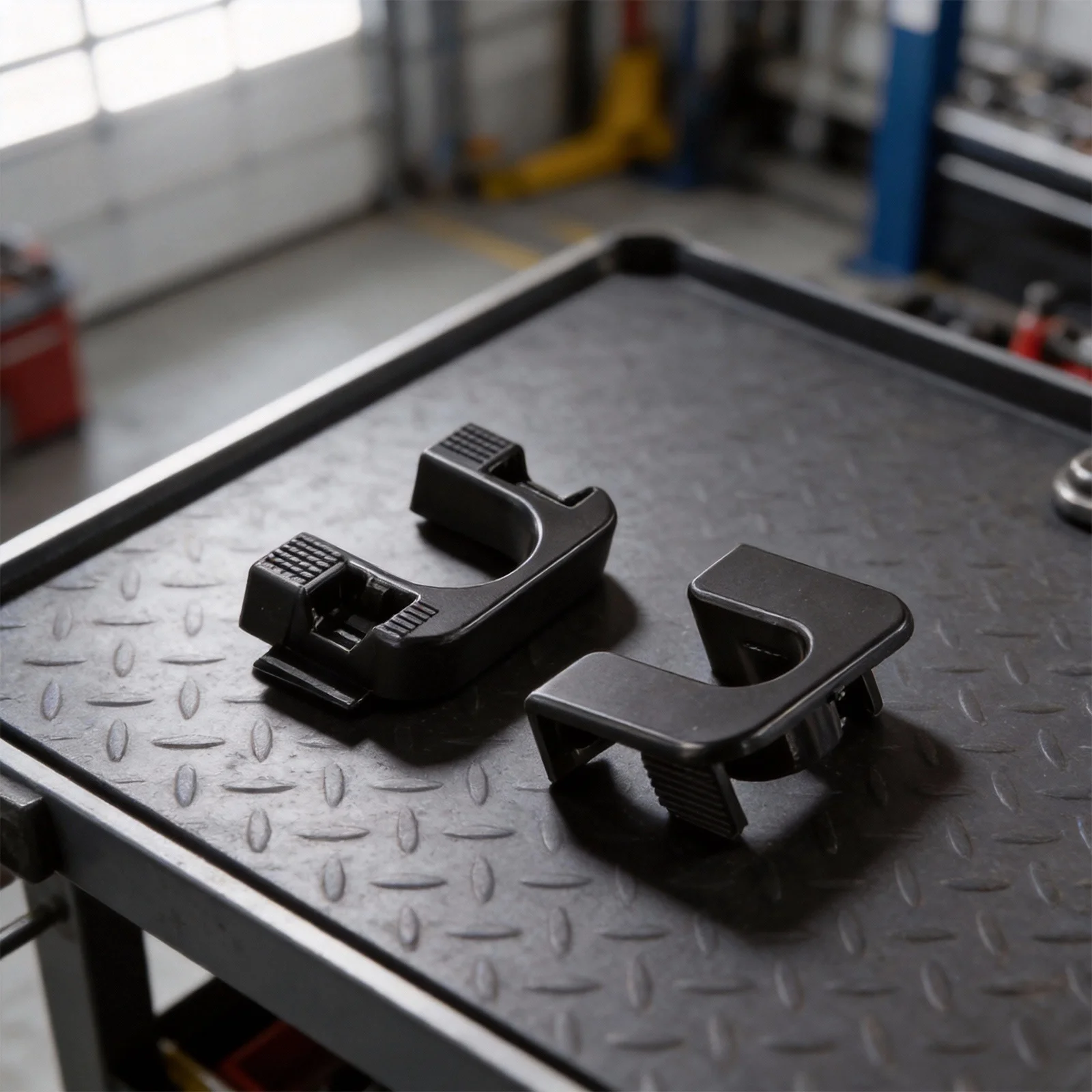 DIY Projects Boot Cover Bracket Luggage Attachment Boot Cover Bracket For Nissan Auto Fastener As Shown In The Figure