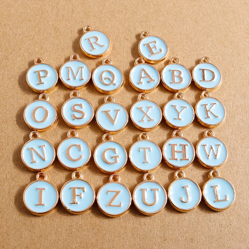 10 Stück 4 Farben süße Mini-Alphabet 26 Buchstaben Charms Anhänger für Schmuckherstellung Halskette Armband Ohrringe DIY Geburtstagsgeschenke – Detail 2