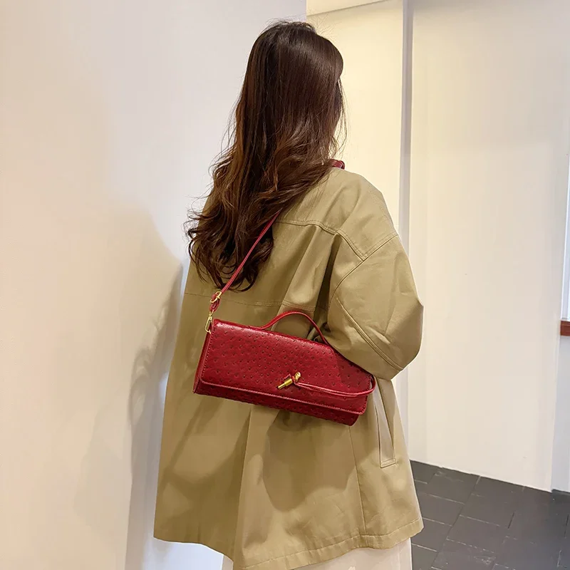 حقيبة كروس Avant Garde غير متناظرة بتصميم معماري أنيق للاستكشاف الحضري وتجسيد الأناقة الحديثة #6