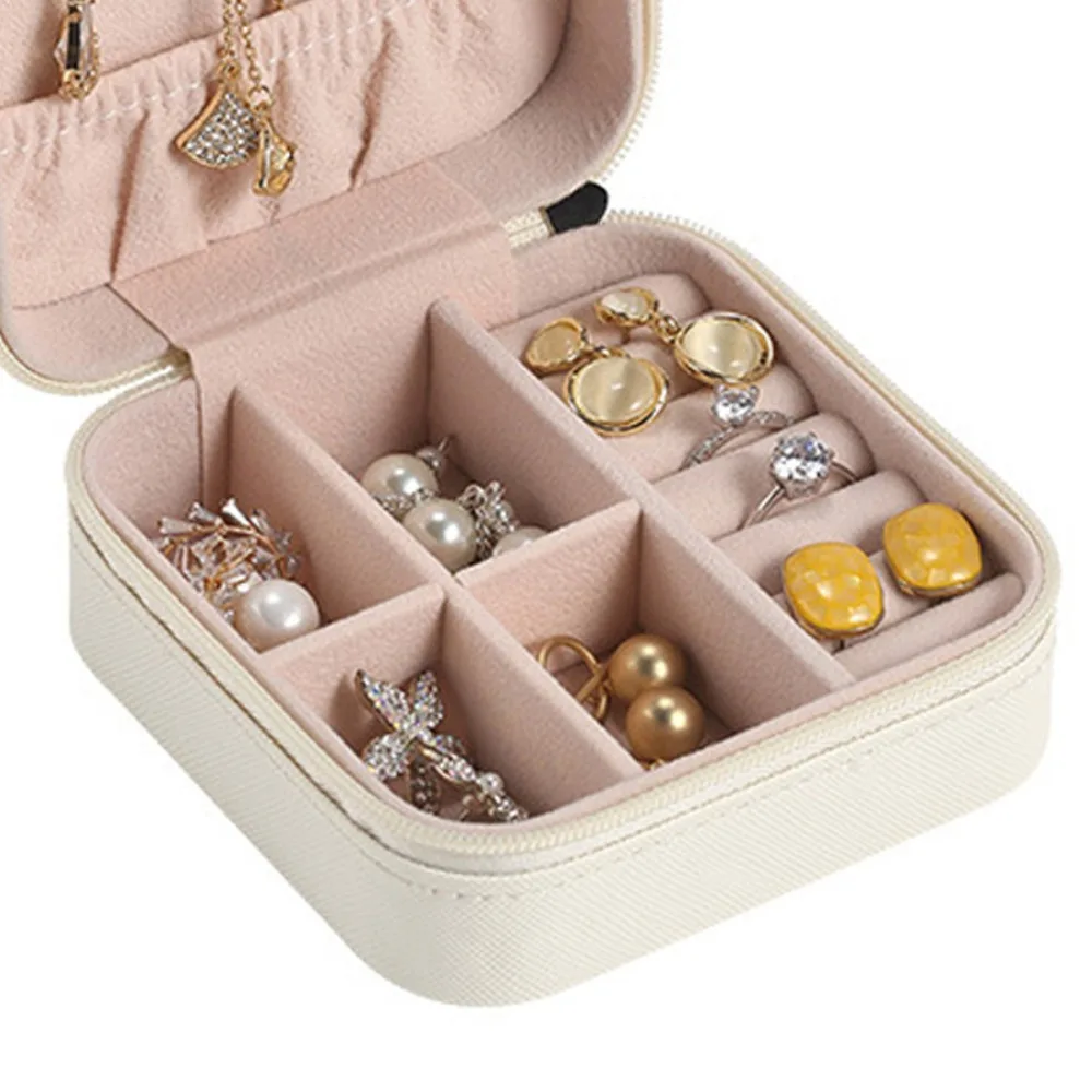

Exquisite Travel Jewelry Case PU Multi-compartment Jewelry Organizer Box White Black Jewelry Storage Box Outdoor Travel