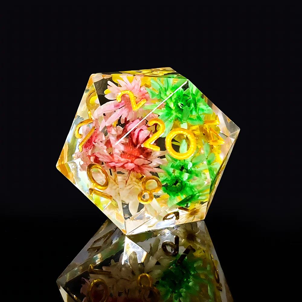 1 Piece 22MM Sharp Resin Material D20 Transparent Real Flowers Inside for Home and KTV Tabletop Games Accessory